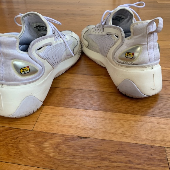 nike zoom basketball shoes white